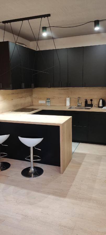 Be My Guest- Fontany Luxury Apartment Metro Wi-Fi Free Parking Zone 华沙 外观 照片