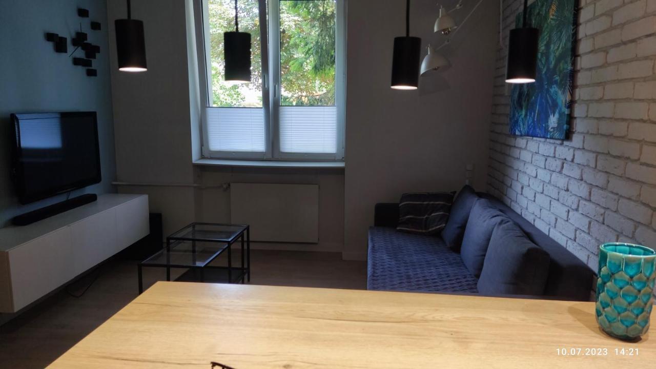 Be My Guest- Fontany Luxury Apartment Metro Wi-Fi Free Parking Zone 华沙 外观 照片