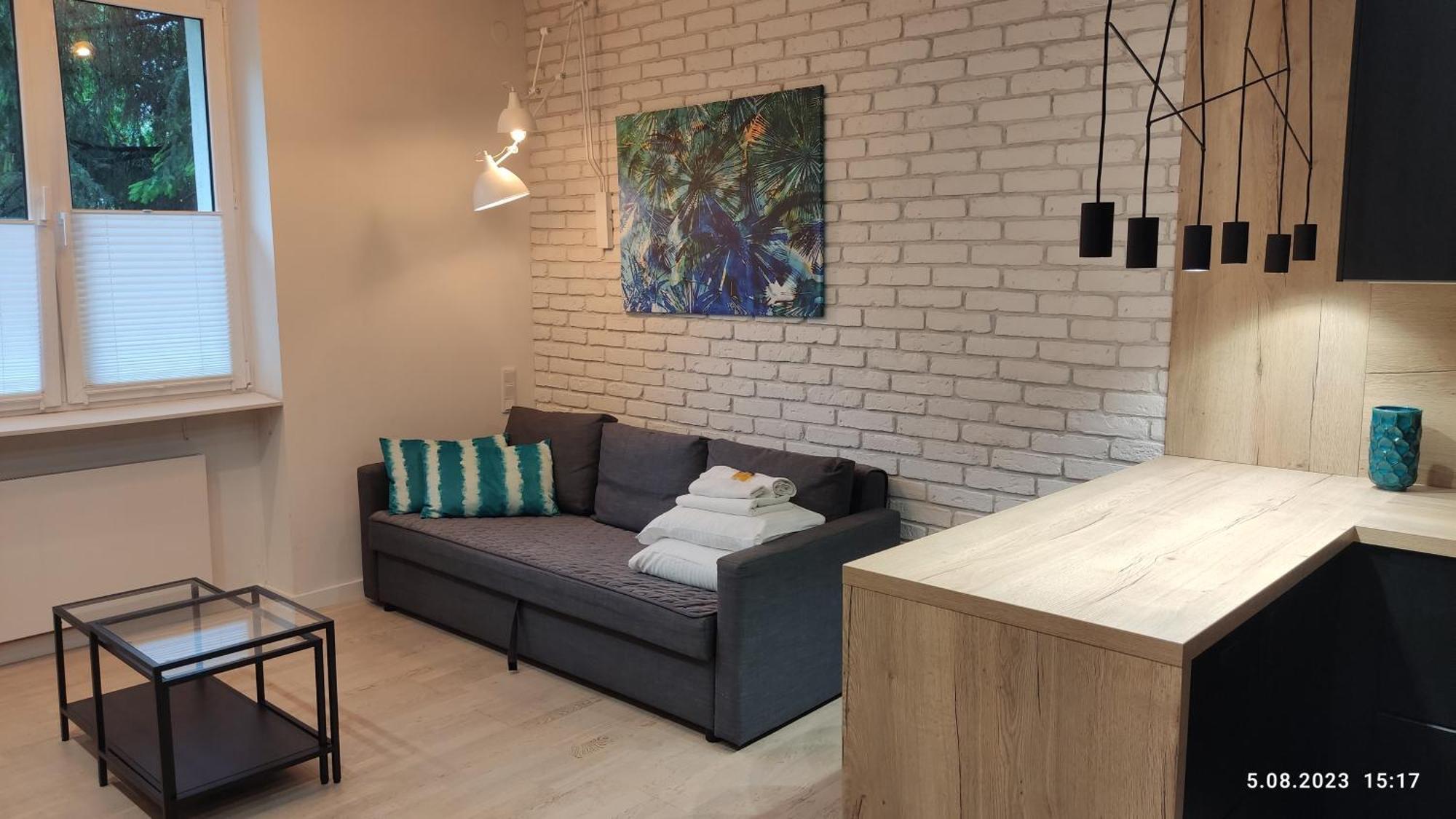 Be My Guest- Fontany Luxury Apartment Metro Wi-Fi Free Parking Zone 华沙 外观 照片